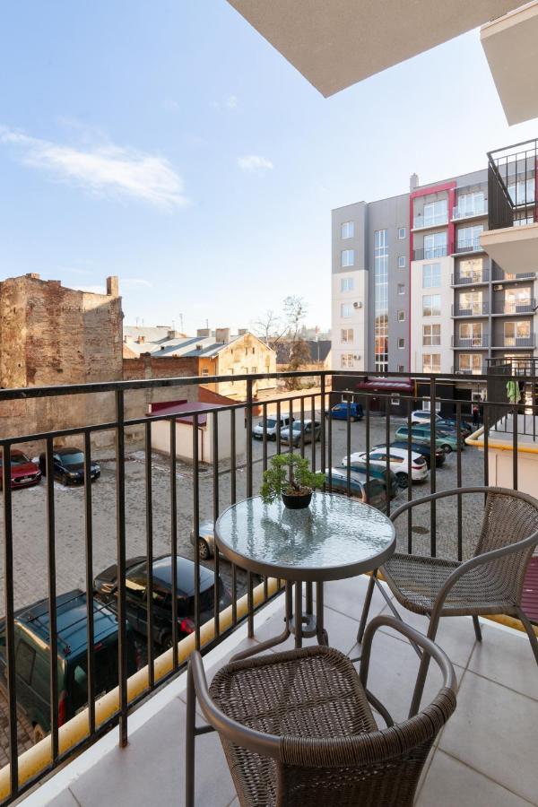 Leogrand Apartments On Shevchenka 38-1 Lwów Zewnętrze zdjęcie